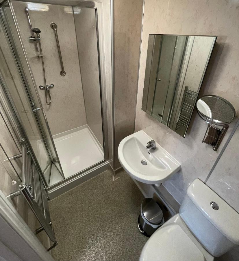Cadmore Lodge Bed & Breakfast Tenbury Ngoại thất bức ảnh